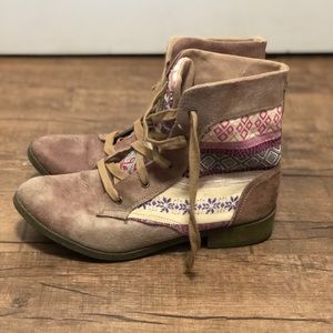 Rustic Lace Up Boots